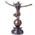 Női akt glóbusszal - bronz szobor képe